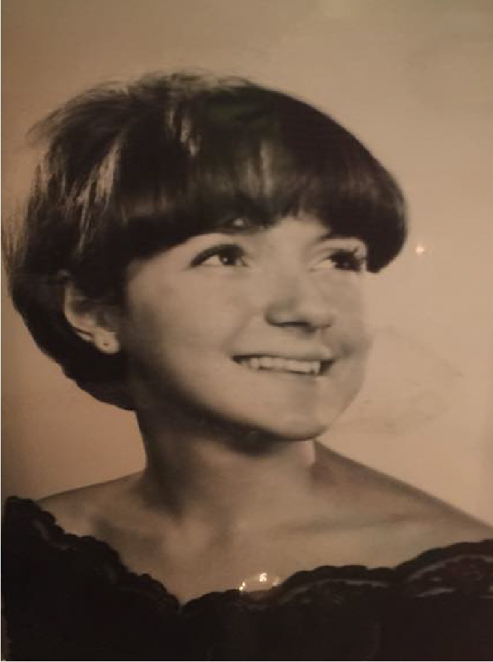 #63 EVALYN KNIGHT LINDEN DAD GEORGE KNIGHT PRINCIPAL AT CHECOTAH H. S. CARRIE UNDERWOOD'S ALMA MARTA, JENNIFER & JULIE LINDEN'S MOM & VALEDICTORIAN PHARMACY CLASS AT OU